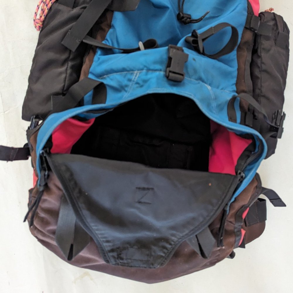🌄 Lowe Alpine Sirocco  Internal Frame Blue Nylon Hiking Camping Backpack 🌄 - Picture 13 of 16